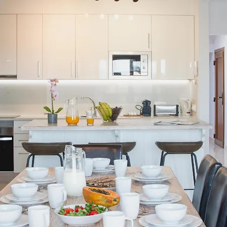 וילה Vista Rey - 6 Bedroom - Heated Pool - Amazing Views - Pool Table - Vista Lobos - פלאיה בלנקה