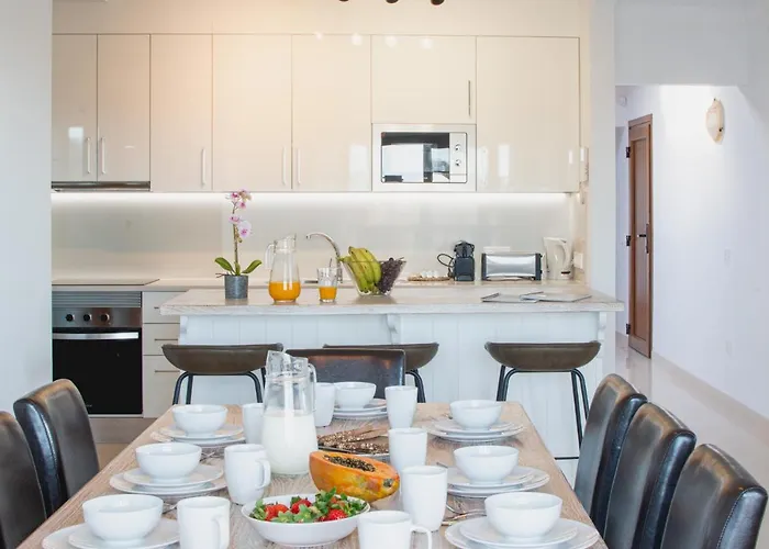 빌라 Vista Rey - 6 Bedroom - Heated Pool - Amazing Views - Pool Table - Vista Lobos - 플라야블랑카